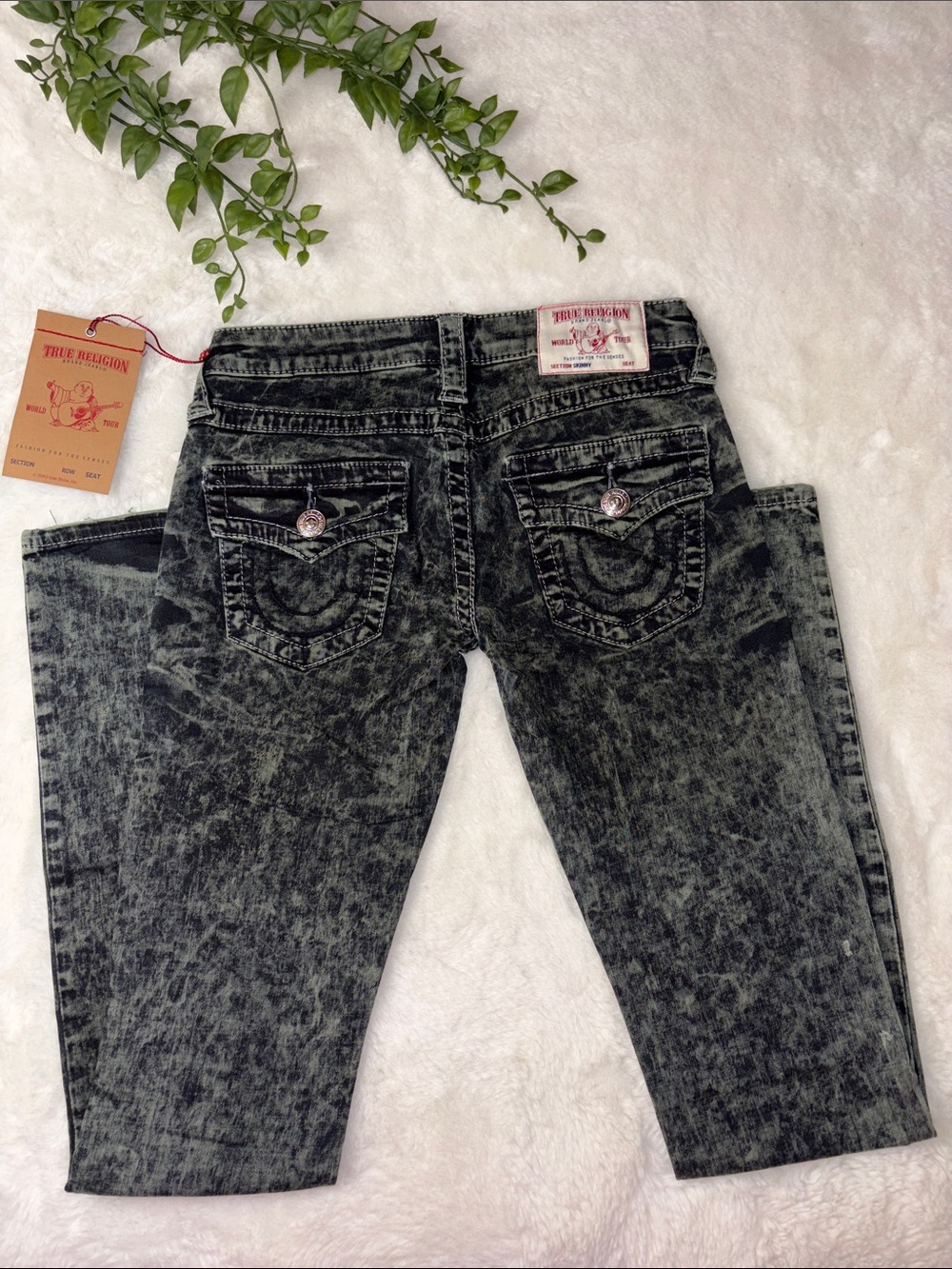True Religion Women's Vintage Style Skinny Jeans Size: 24